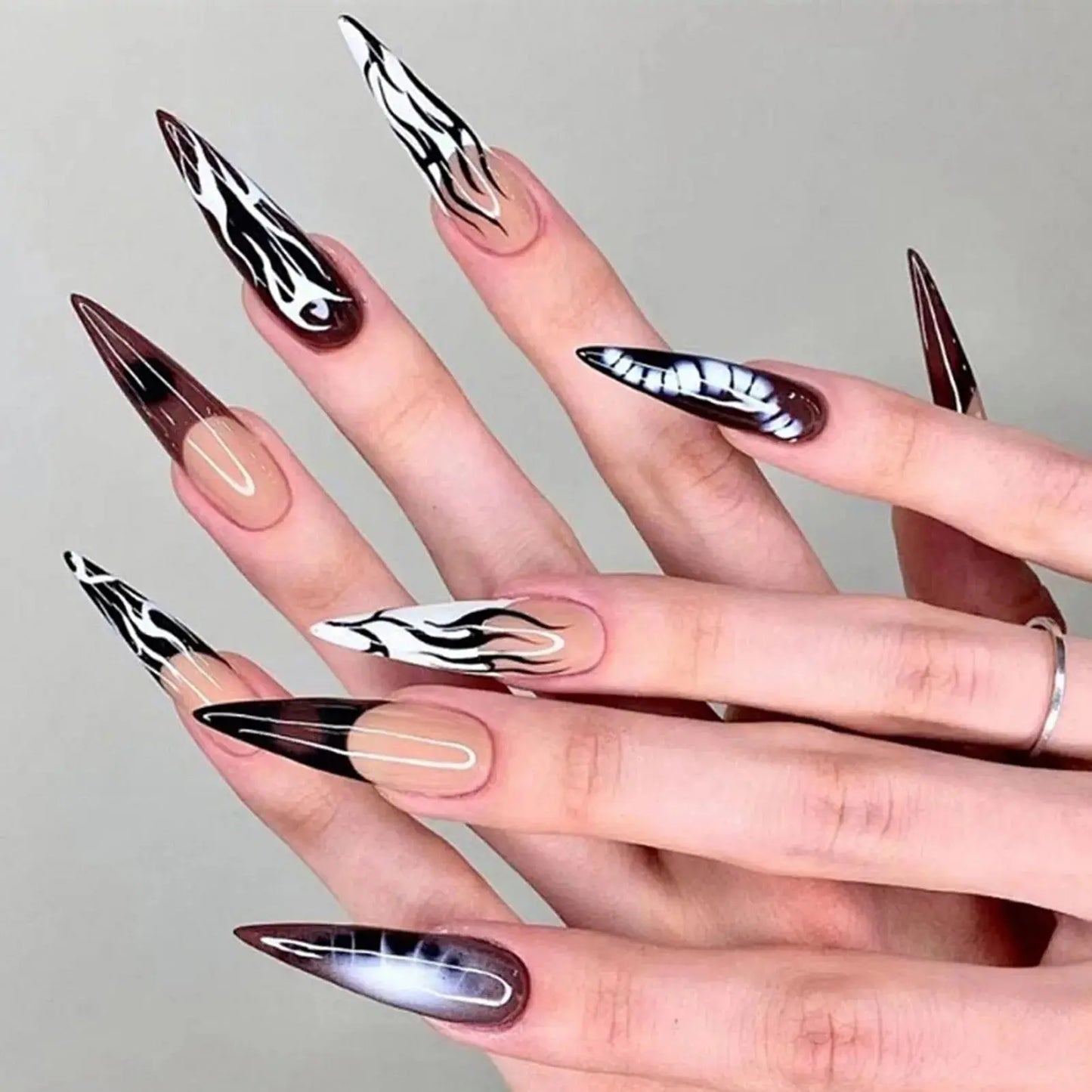 24pcs Y2K Fake Nails Black Long Pointed False Nail Patch Love Flower Printed Full Finished Wearable Press on Nail Tips for Women - Streetsharks