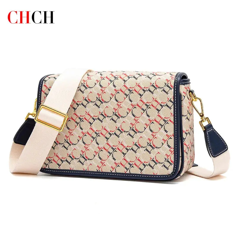 CHCH Women's Saddle Bag 2024 New Brand Letter Printed Flap Cross Shoulder Bag Retro Wide Shoulder Strap Single Shoulder Bag Streetsharks