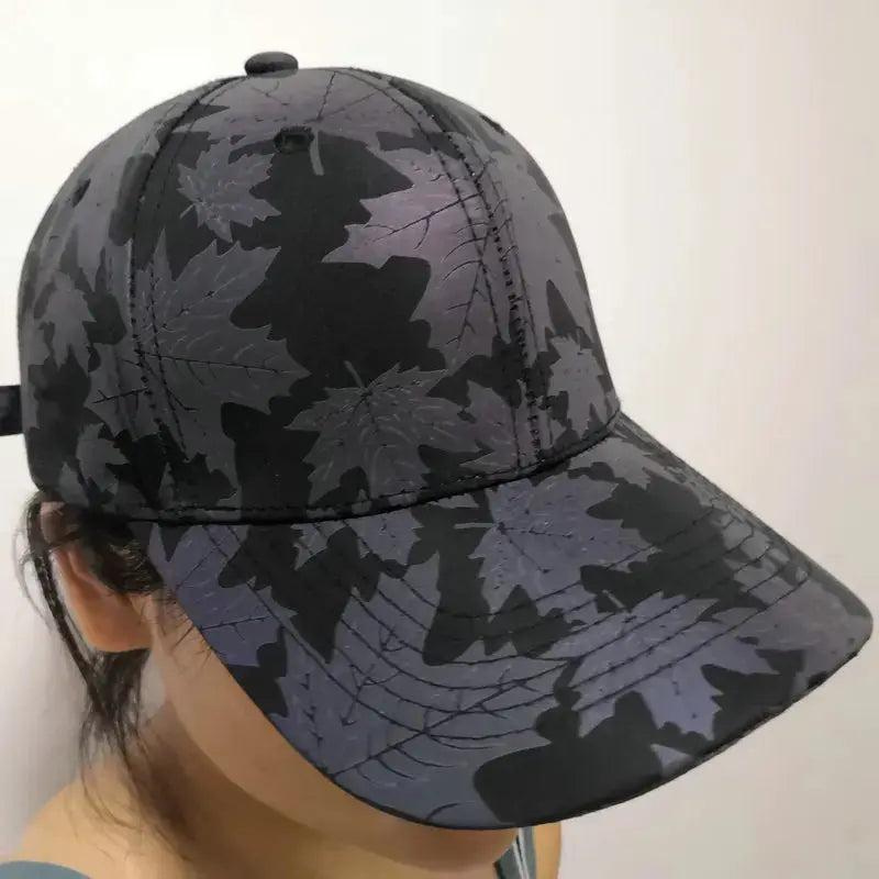 Cool Rainbow Reflective Light Baseball Cap Unisex Maple Leaf Adjustable Hip Hop Rock Hats Snapback Women Men Club Hat Streetwear Streetsharks