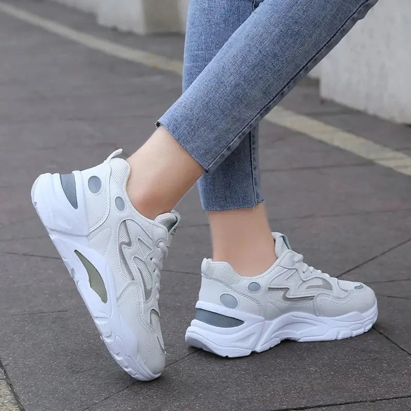 Height Increasing Chunky Sneakers Women Platform Shoes New Fashion Breathable Mesh Sport Women's Sneaker Casual Sneakers Streetsharks