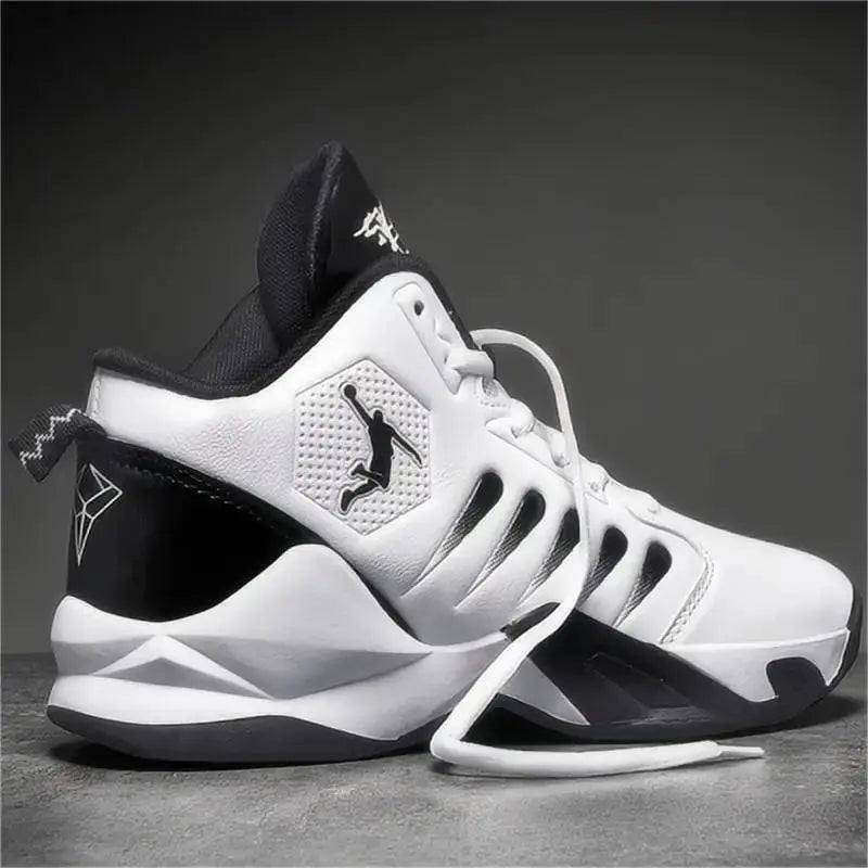 Man sneaker	 white men's sports Training Basketball Shoes Breathable Gym Training Basketball Child sneakers zapatillas de hombre Streetsharks