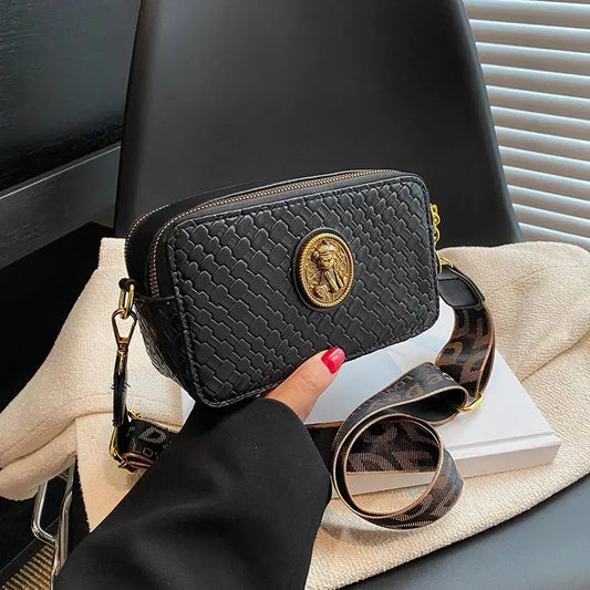 New 2024  European and American minimalist texture women's luxury  bag, fashionable large capacity crossbody bag, camera small square bag Streetsharks