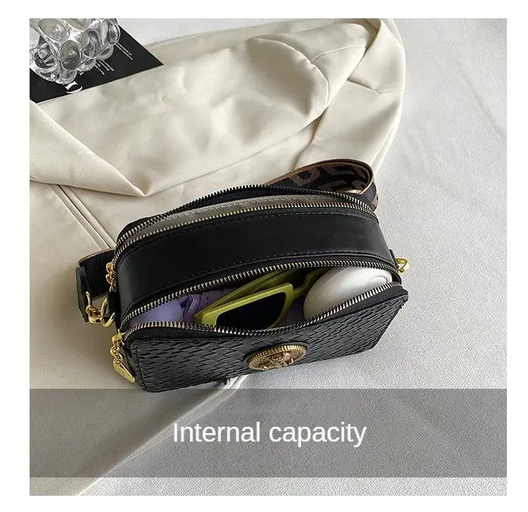 New 2024  European and American minimalist texture women's luxury  bag, fashionable large capacity crossbody bag, camera small square bag Streetsharks