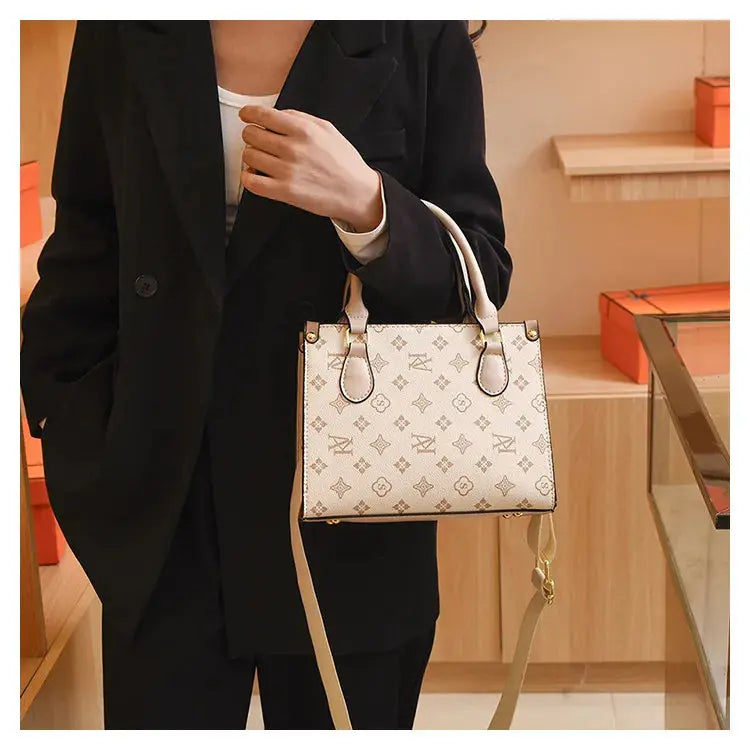 New Women Handbags Bag for 2024 women Female luxury designer shoulder bags Large capacity fashion casual shoulder crossbody bag Streetsharks