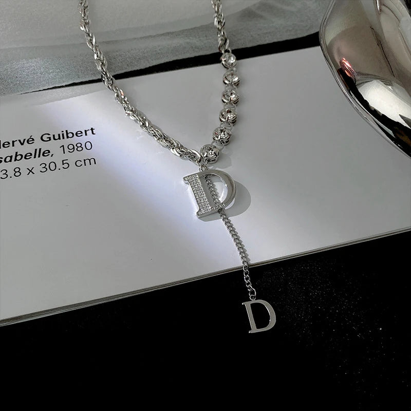 2024 New Luxury Zircon Letter D Pendant Necklace for Women Girls Sparkling Rhinestone Tassel Sweater Chain Necklace Jewelry Gift