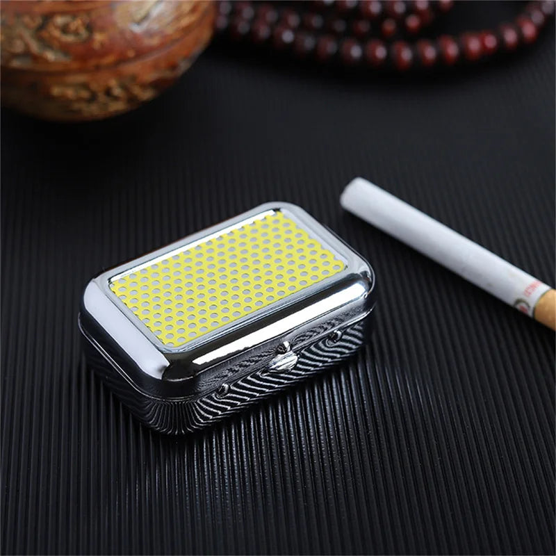 Outdoor Mini Portable Metal Cigarette Ashtray Fashion Ashtray Wiht Lockable Lid Desktop Ash Case Pocket Ashtray Gift For Man