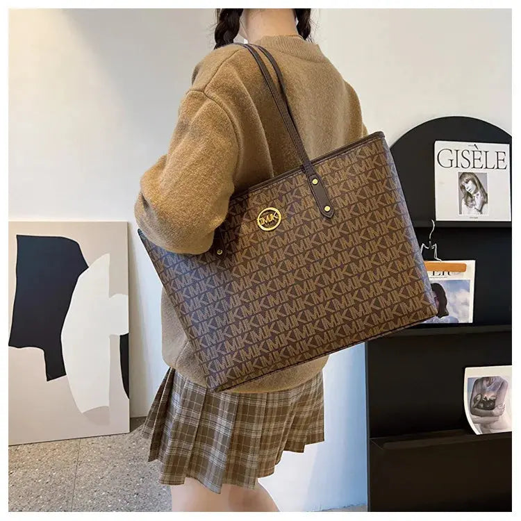 Women's Luxury Handbag 2024 New Fashion Letter Printed Tote Bag Versatile Large Capacity One Shoulder Diagonal Straddle Bag Streetsharks