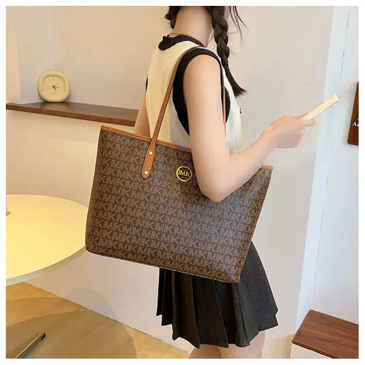 Women's Luxury Handbag 2024 New Fashion Letter Printed Tote Bag Versatile Large Capacity One Shoulder Diagonal Straddle Bag Streetsharks