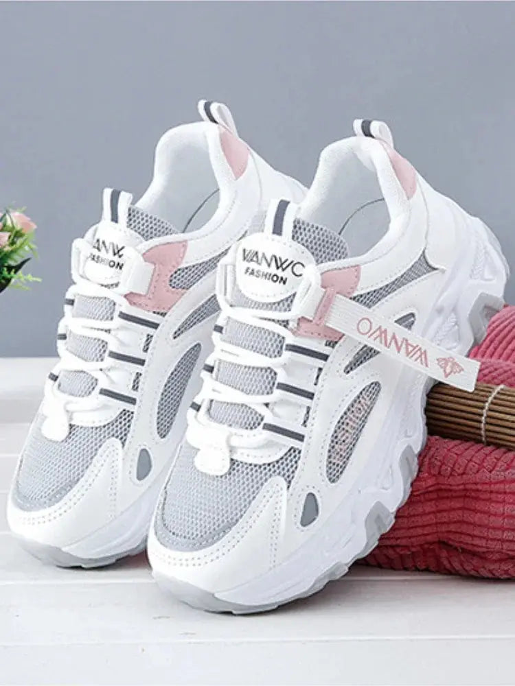 Women's Trainers New Chunky Sneakers Women Breathable Mesh Casual Shoes Sneakers Tennis Female Platform Lace Up Vulcanized Shoes Streetsharks