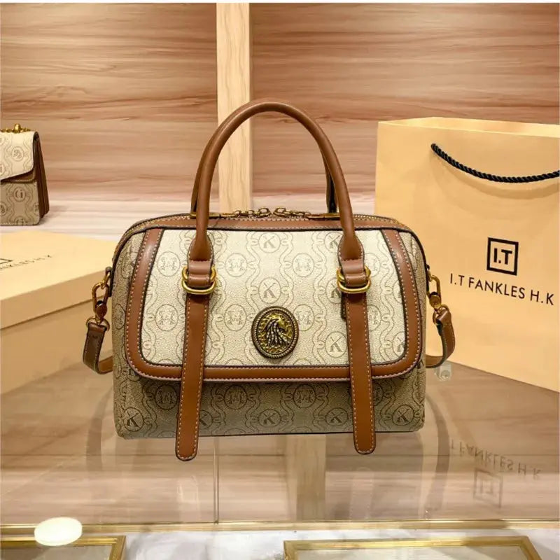 Women's handbag light luxury brand handbag new 2024 high-end leather shoulder bag designer retro crossbody bag fashionable Streetsharks